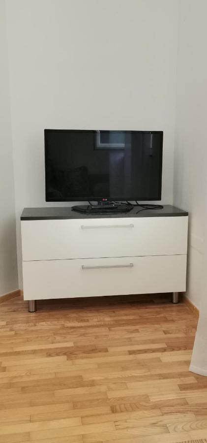 Apartment Mimi Opric Екстериор снимка